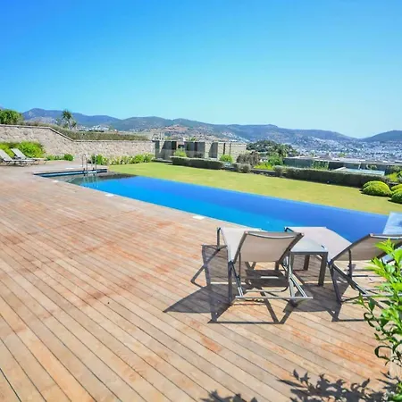 Gumbet Sleeps 8 Pool Air Con Wifi