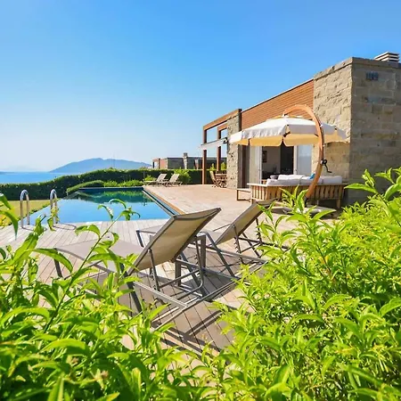 Villa Gumbet Sleeps 8 Pool Air Con Wifi